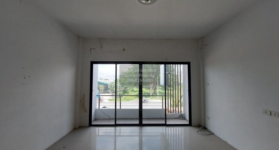For sale 2 bedrooms townhouse in Mueang Chon Buri, Chonburi