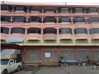 For sale 4 bedrooms retail Space in Bang Nam Priao, Chachoengsao