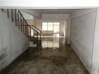 For sale 4 bedrooms retail Space in Bang Nam Priao, Chachoengsao
