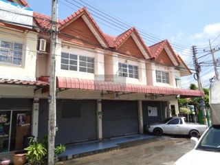 For sale 5 bedrooms retail Space in Si Racha, Chonburi