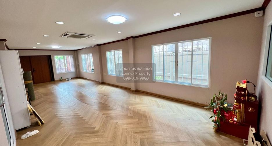 Haus zum Kauf mit 5 Zimmer in Nong Khaem, Bangkok