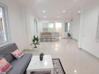 Reihenhaus zum Kauf mit 3 Zimmer in Bang Bua Thong, Nonthaburi