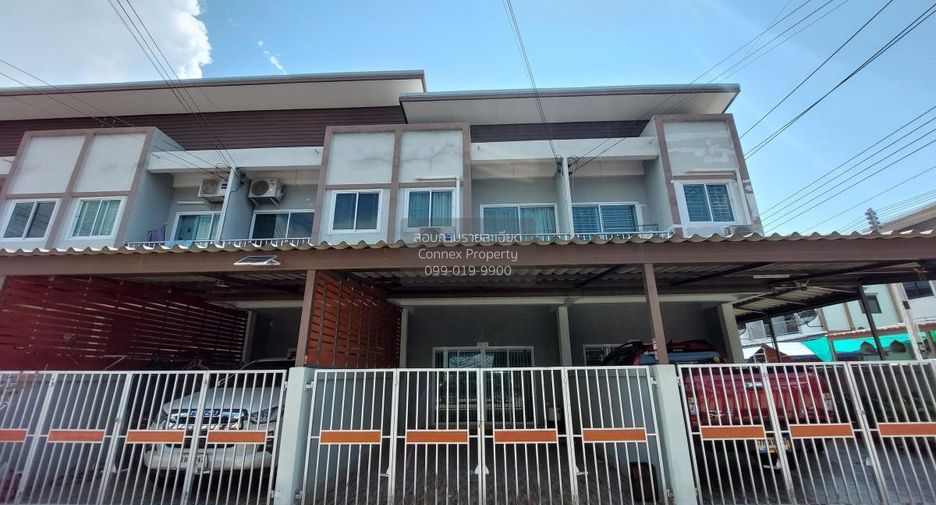 For sale 2 bedrooms townhouse in Mueang Chon Buri, Chonburi