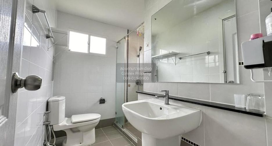 À vendre 3 chambres maison à Bang Phli, Samut Prakan