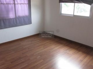 For sale 3 bedrooms townhouse in Mueang Chon Buri, Chonburi