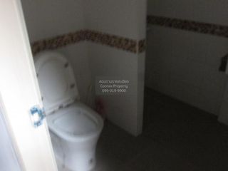 For sale 2 bedrooms townhouse in Pluak Daeng, Rayong