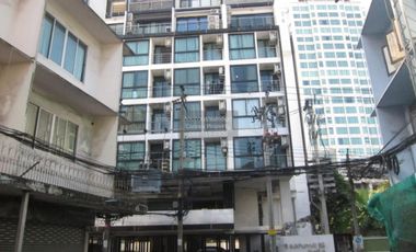 For sale 2 ベッドルーム condo in Khlong Toei, Bangkok