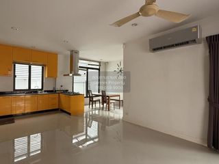 Reihenhaus zum Kauf mit 3 Zimmer in Bang Bua Thong, Nonthaburi