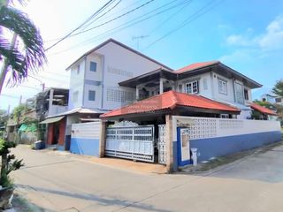 出售 3 卧室 独立屋 在 Nong Khaem, 曼谷