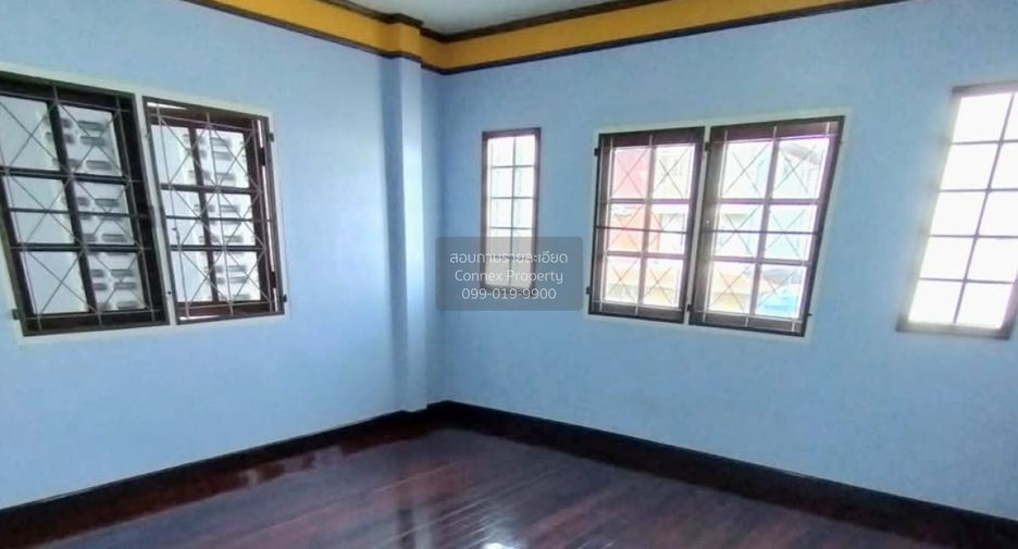 Casa en venta de 3 habitaciones en Nong Khaem, Bangkok