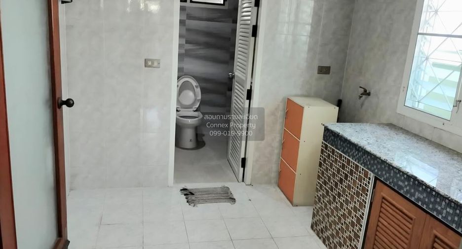 Casa en venta de 3 habitaciones en Nong Khaem, Bangkok