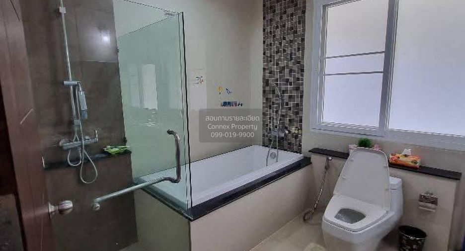 Haus zum Kauf mit 5 Zimmer in Bang Khun Thian, Bangkok