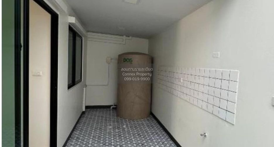 Reihenhaus zum Kauf mit 3 Zimmer in Bang Yai, Nonthaburi