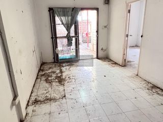 Casa adosada en venta de 2 habitaciones en Lam Luk Ka, Pathum Thani