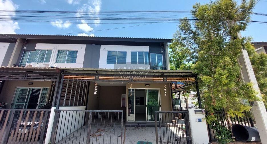 For sale 3 bedrooms townhouse in Mueang Chon Buri, Chonburi