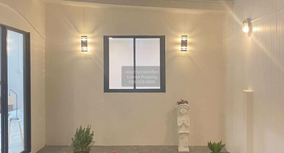 For sale 3 bedrooms townhouse in Khlong Sam Wa, Bangkok
