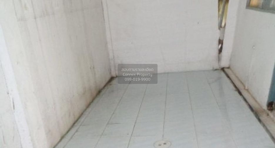 出售 2 卧室 联排别墅 在 Thanyaburi, Pathum Thani