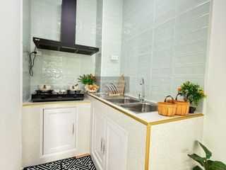 Casa adosada en venta de 3 habitaciones en Nong Chok, Bangkok
