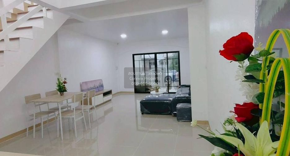 Reihenhaus zum Kauf mit 2 Zimmer in Bang Bua Thong, Nonthaburi
