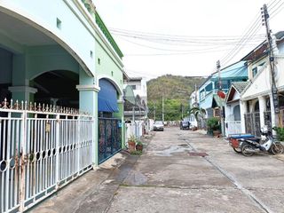 À vendre 2 chambres maison de ville à Hua Hin, Prachuap Khiri Khan