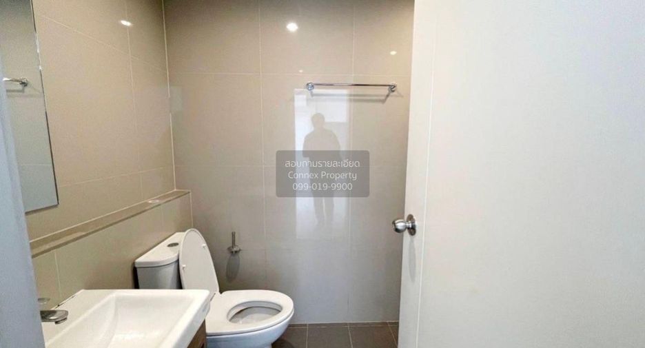 For sale 2 bedrooms condo in Bang Kapi, Bangkok