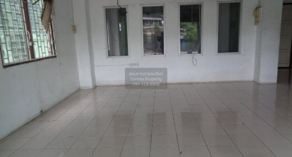 Haus zum Kauf mit 4 Zimmer in Phra Samut Chedi, Samut Prakan