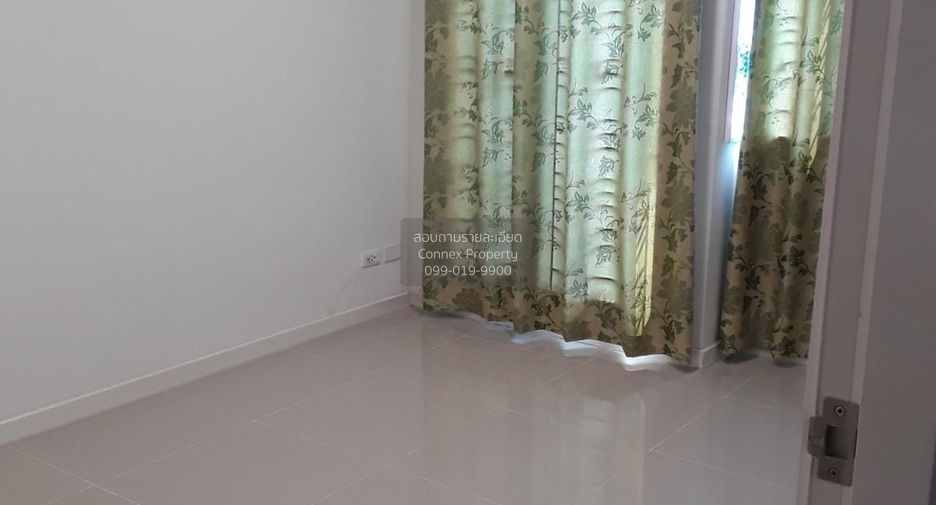 À vendre 3 chambres maison de ville à Mueang Pathum Thani, Pathum Thani