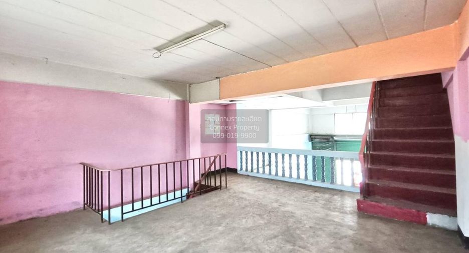 For sale 3 bedrooms retail Space in Ban Pong, Ratchaburi