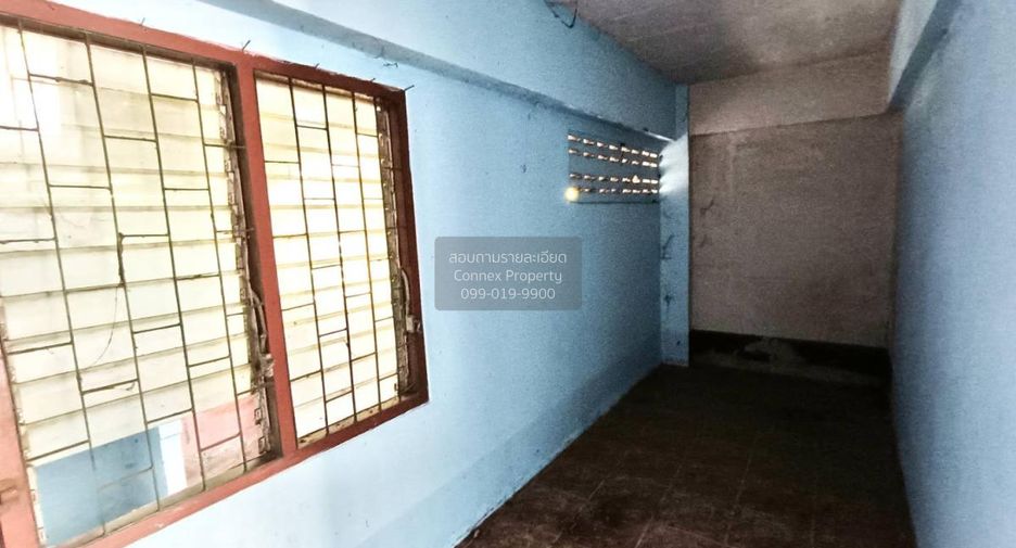 For sale 3 bedrooms retail Space in Ban Pong, Ratchaburi