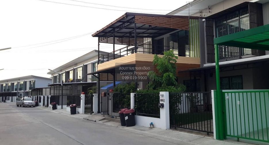出售 3 卧室 联排别墅 在 Pak Kret, Nonthaburi