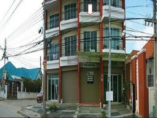 For sale 3 bedrooms retail Space in Hua Hin, Prachuap Khiri Khan