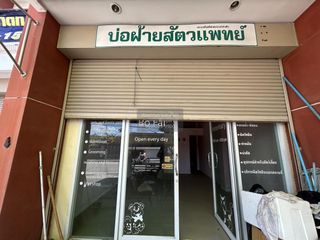 For sale 3 bedrooms retail Space in Hua Hin, Prachuap Khiri Khan