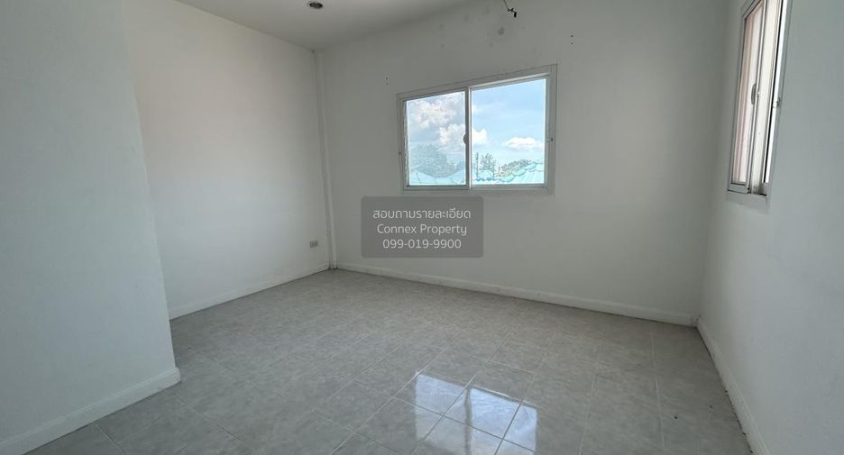 For sale 3 bedrooms retail Space in Hua Hin, Prachuap Khiri Khan