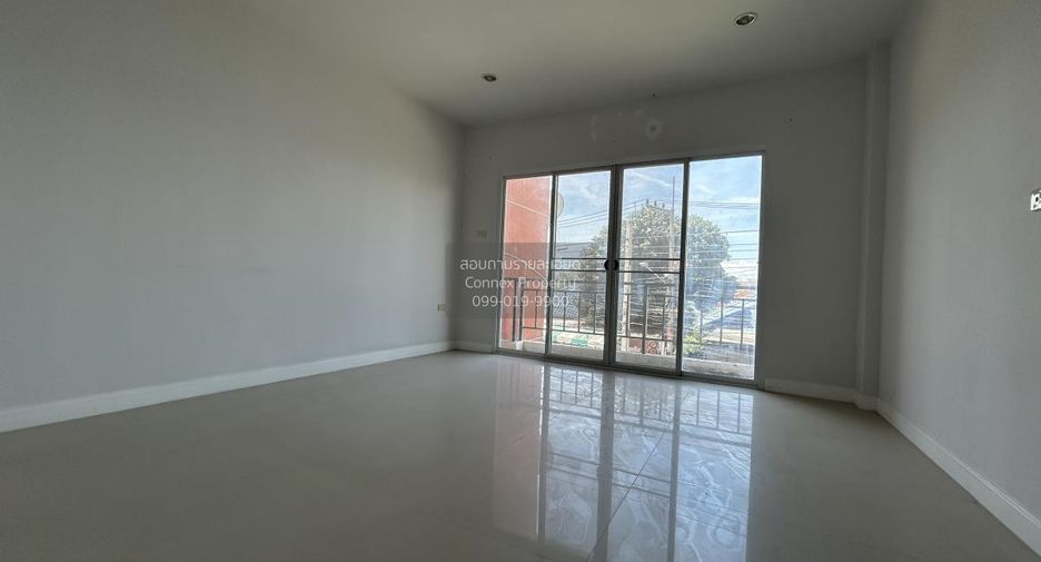 For sale 3 bedrooms retail Space in Hua Hin, Prachuap Khiri Khan