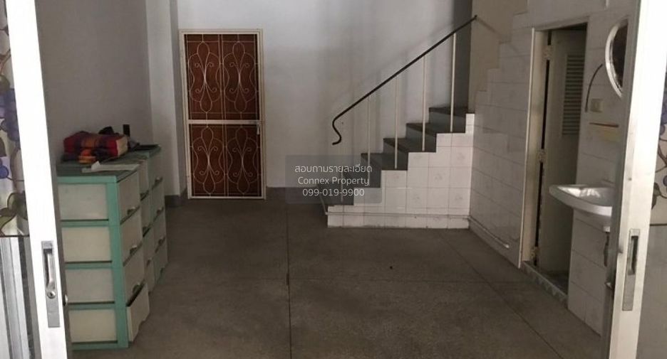 For sale 2 bedrooms retail Space in Hua Hin, Prachuap Khiri Khan