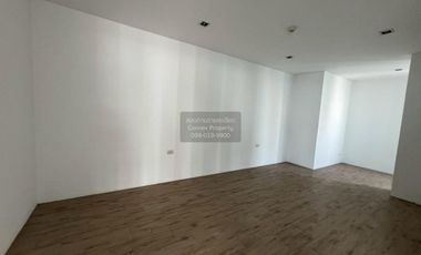 For sale 3 bedrooms condo in Hua Hin, Prachuap Khiri Khan