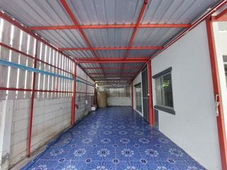 For sale 2 bedrooms townhouse in Mueang Chon Buri, Chonburi