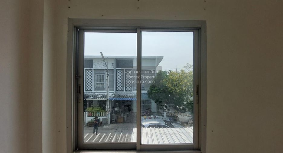 For sale 2 bedrooms townhouse in Mueang Chon Buri, Chonburi