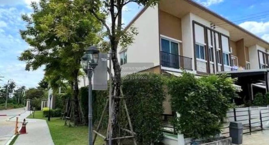 Reihenhaus zum Kauf mit 3 Zimmer in Thung Khru, Bangkok