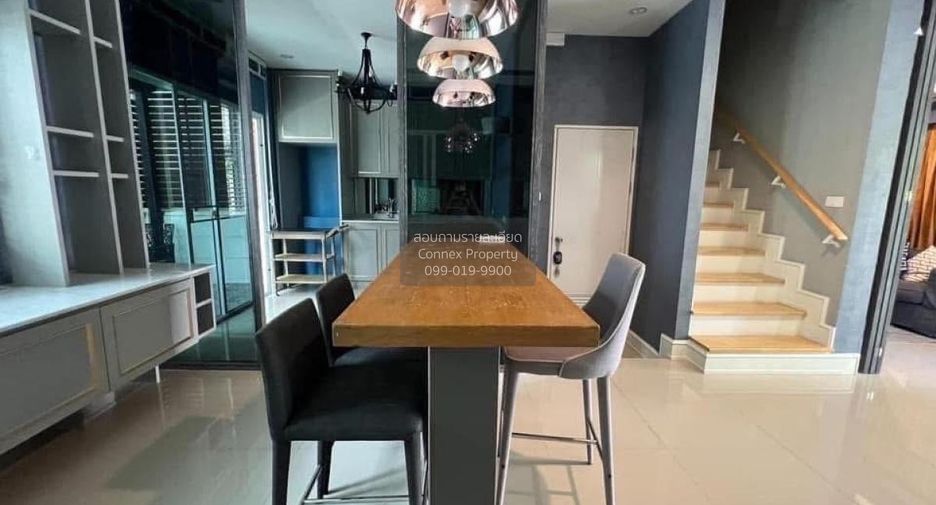 Reihenhaus zum Kauf mit 3 Zimmer in Thung Khru, Bangkok