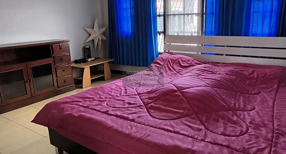 Casa adosada en venta de 2 habitaciones en Khlong Sam Wa, Bangkok
