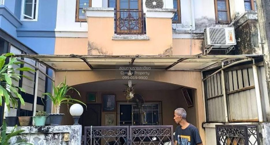 Casa adosada en venta de 2 habitaciones en Khlong Sam Wa, Bangkok