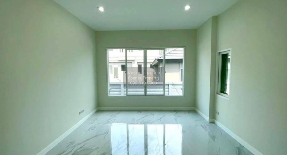 出售 4 卧室 独立屋 在 Mueang Samut Sakhon, Samut Sakhon