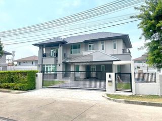 Haus zum Kauf mit 4 Zimmer in Mueang Samut Sakhon, Samut Sakhon