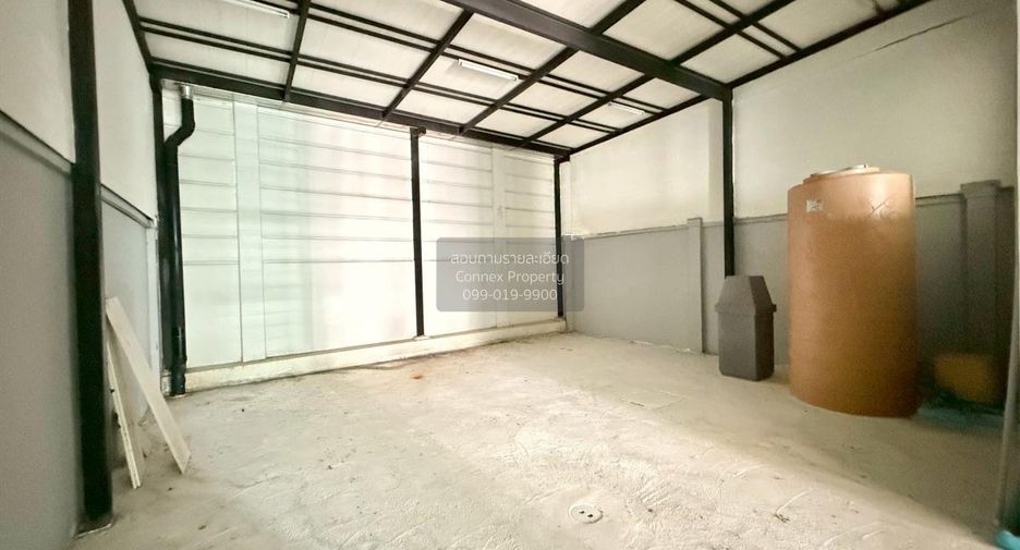 For sale 3 bedrooms townhouse in Mueang Nonthaburi, Nonthaburi