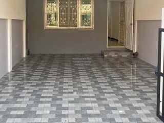 Casa adosada en venta de 2 habitaciones en Nong Chok, Bangkok