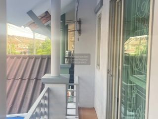 Casa adosada en venta de 2 habitaciones en Nong Chok, Bangkok