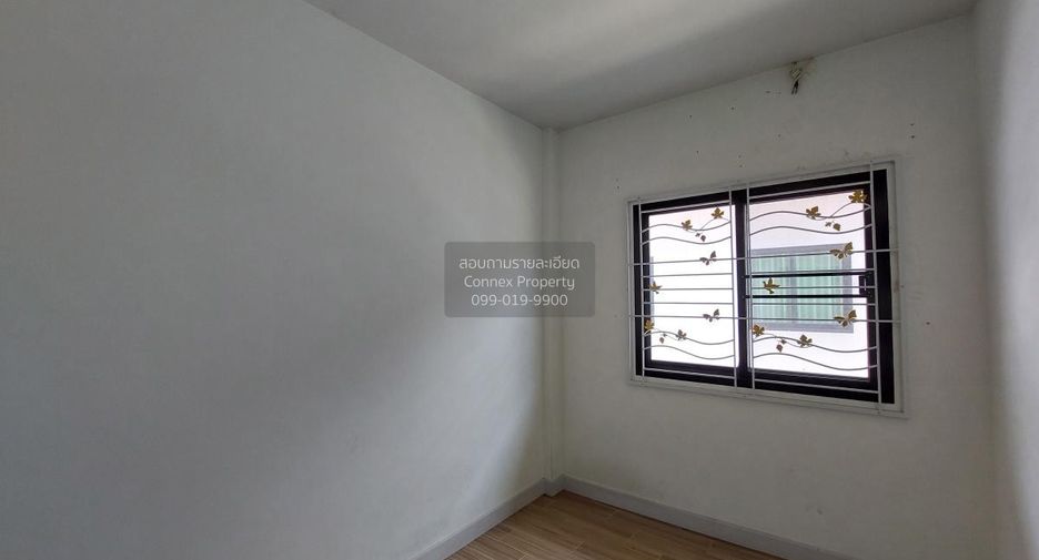 For sale 3 bedrooms townhouse in Mueang Chon Buri, Chonburi