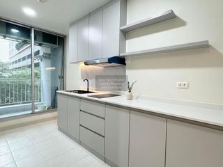 Продажа 1 кровать кондо в Тхон Бури, Бангкок