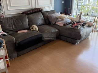 For sale 3 bedrooms condo in Bang Rak, Bangkok